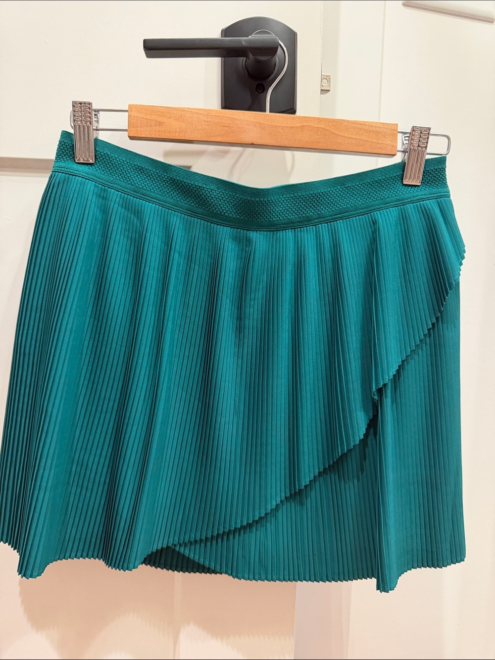 Teal/Green Wilson Tennis Skirt - new without tags